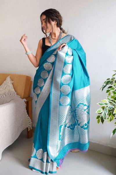 Silver Rich Pallu Saree with Allover Hevay Brorder Zari Butta Design Saree in Surat