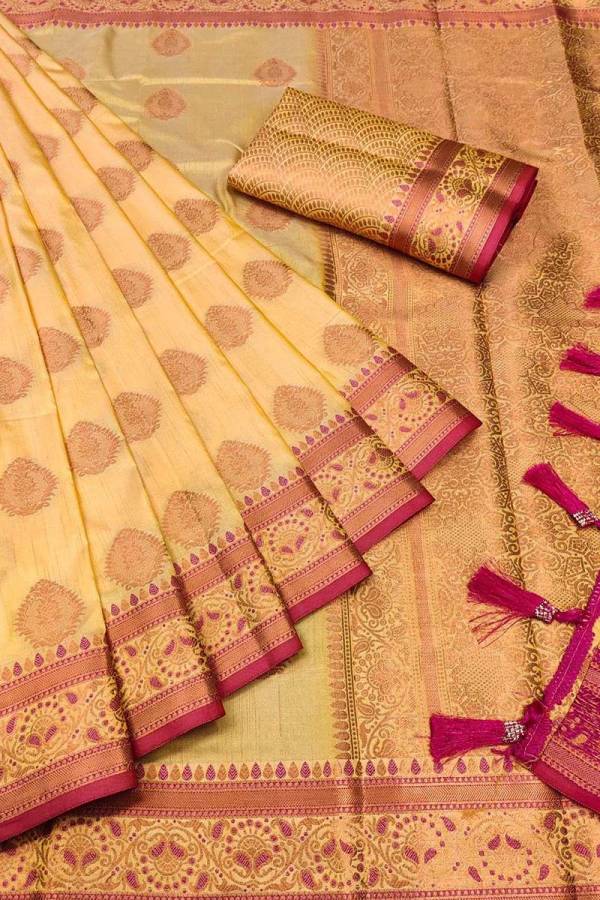 Soft Kanjivaram Silk Saree with Zari Weaving and Brocade Blouse Piece  in Surat