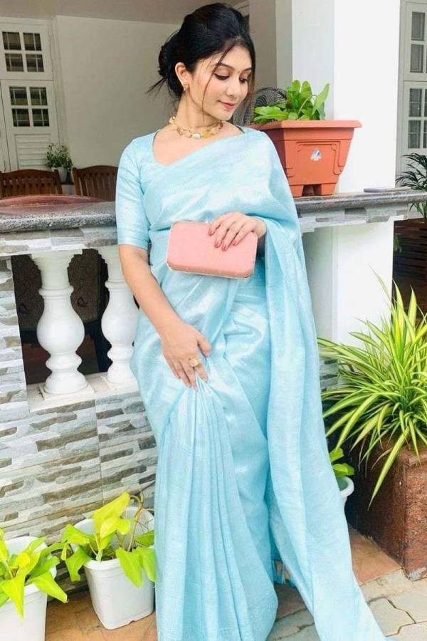 Splendor in Silver Exploring the Elegance of Zari Weaving and Border Designs in Saree  in Surat
