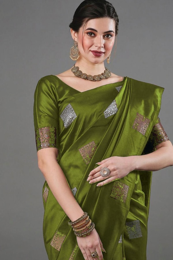 Square Zari Butti Banarasi Soft Silk Saree with Copper and Silver Brocade Pallu  in Surat