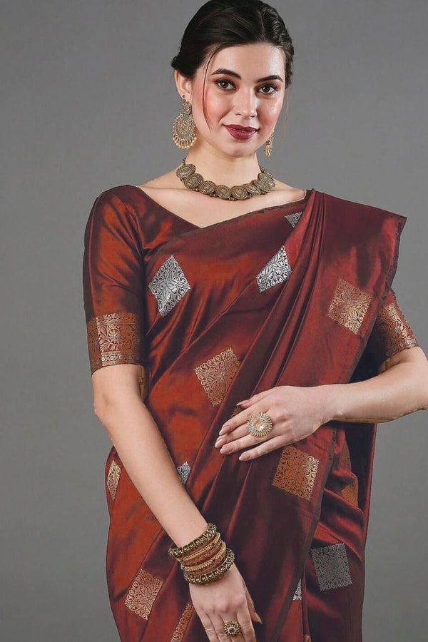 Square Zari Butti Banarasi Soft Silk Saree with Copper and Silver Brocade Pallu  in Surat