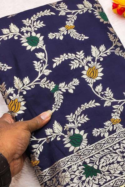Stunning Soft Silk Saree with Traditional Sarees All Over Copper Zari Motifs in Surat