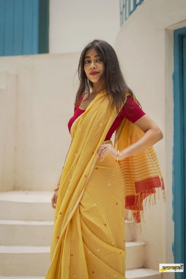 Sunshine Yellow Linen-Look Soft Cotton Saree with Fine Stripes and Red Tassel Pallu  in Surat