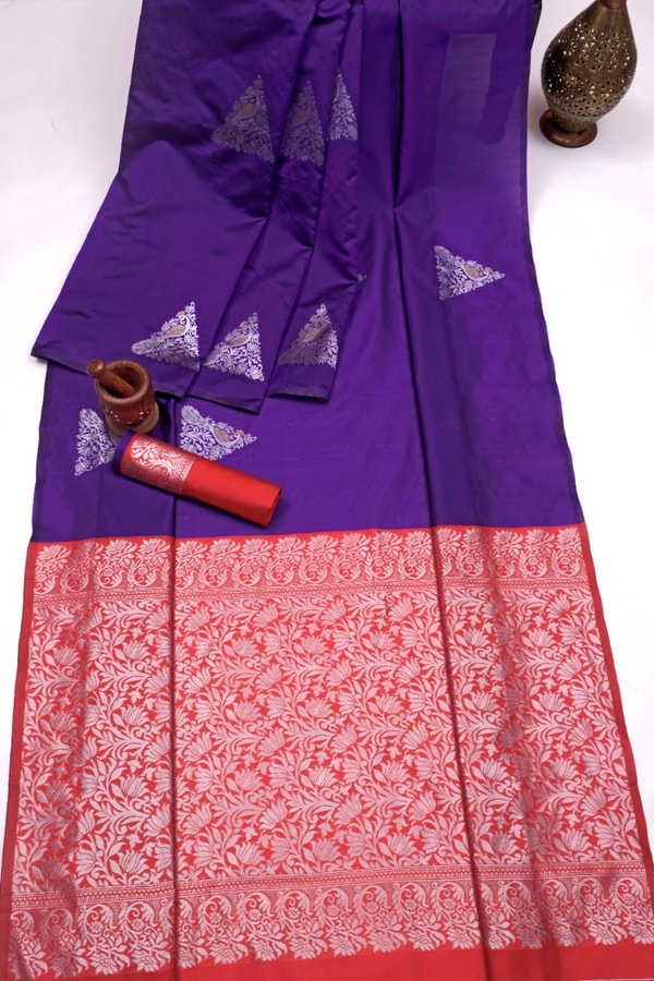 Temple Butta Banarasi Soft Silk Saree with Heavy Silver Zari Jaal Pallu in Four Contrasts  in Surat