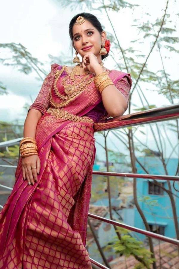 The Beautiful Luster of Silk Elevate Your Look with Elegance  in Surat