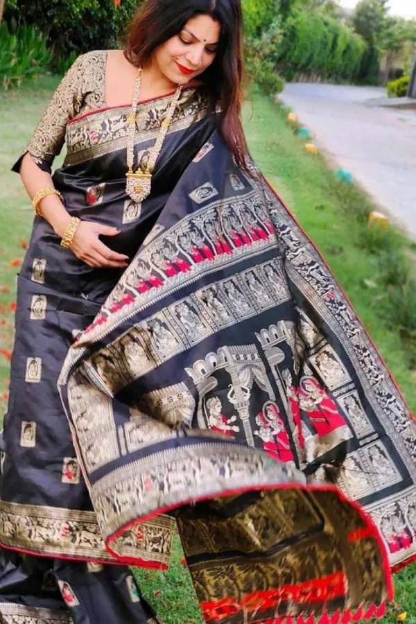 Threads of Tradition Elevate Your Saree with the Beauty of Indian Weaving  in Surat