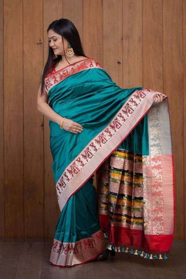 Timeless Tradition Rich Pallu Paithani Designer Saree  in Surat