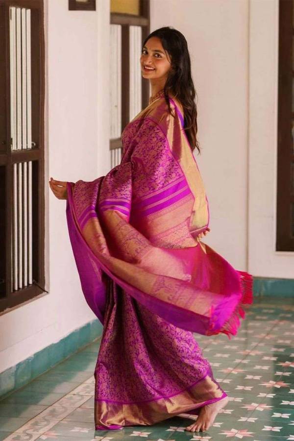 Traditional Kanchipuram Silk Saree with Rich Pallu and Zari Embellishments  in Surat