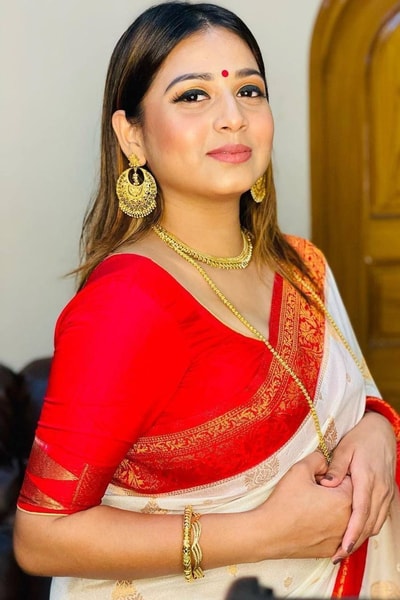 White Banarasi Soft Silk Saree with Red or Coral Zari Border, Pallu and Gold Butis in Surat