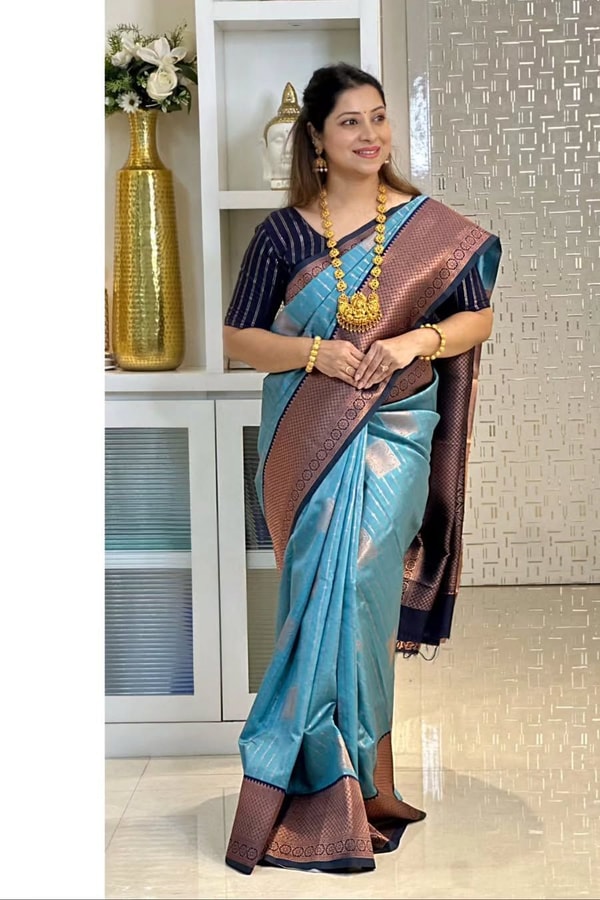 Woven Stripe Banarasi Soft Silk Saree with Contrast Zari Pallu in Magenta, Navy and Sky Blue  in Surat