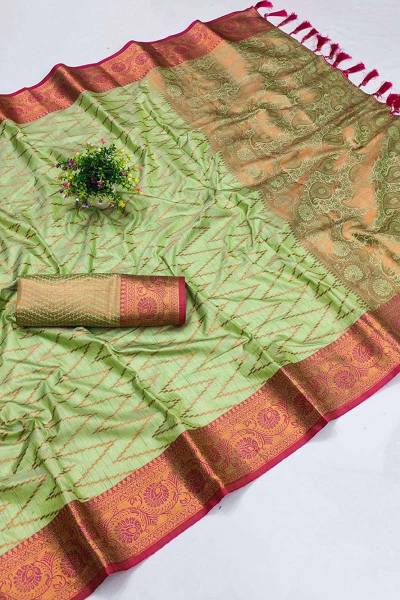 Zari Elegance Soft Silk Saree with Rich Pallu and Intricate Weaving in Surat