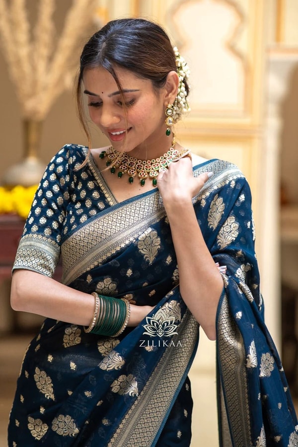 Zari Floral Butta Banarasi Soft Silk Saree with Brocade Pallu in Seven Festive Shades  in Surat