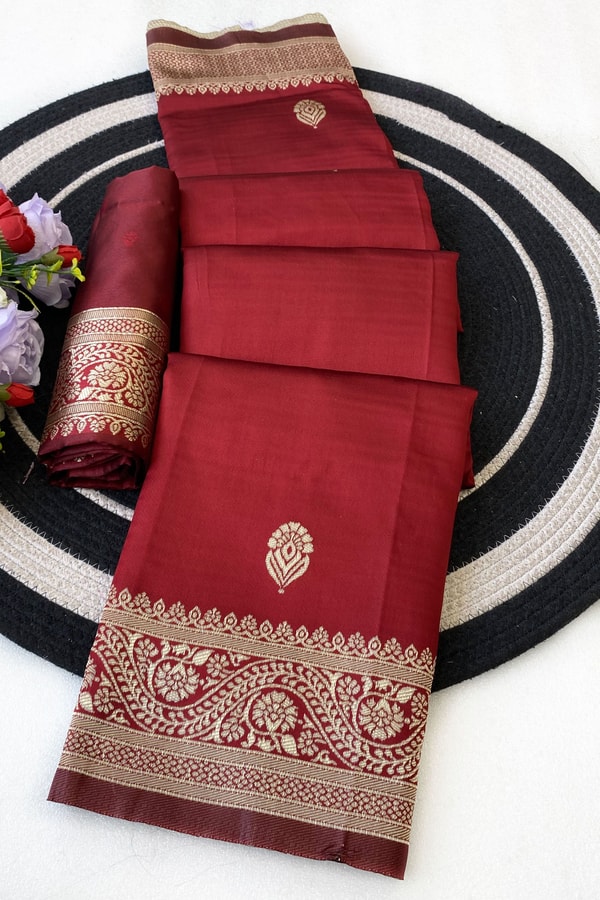 Zari Paisley Butta Saree with Wide Paisley Border and Rich Woven Pallu in Seven Shades  in Surat