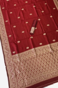 Zari Paisley Butta Saree with Wide Paisley Border and Rich Woven Pallu in Seven Shades  in Surat