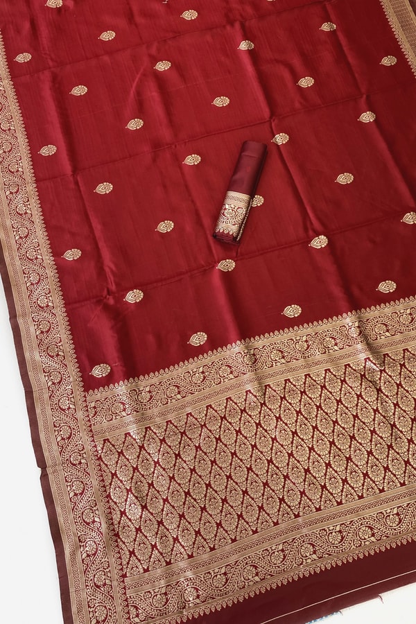 Zari Paisley Butta Saree with Wide Paisley Border and Rich Woven Pallu in Seven Shades  in Surat