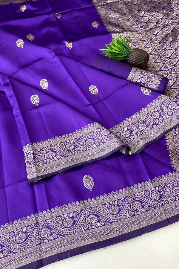 Zari Paisley Butta Saree with Wide Paisley Border and Rich Woven Pallu in Seven Shades  in Surat
