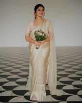 Golden Elegance Banarasi Soft Silk Saree with Intricate Design